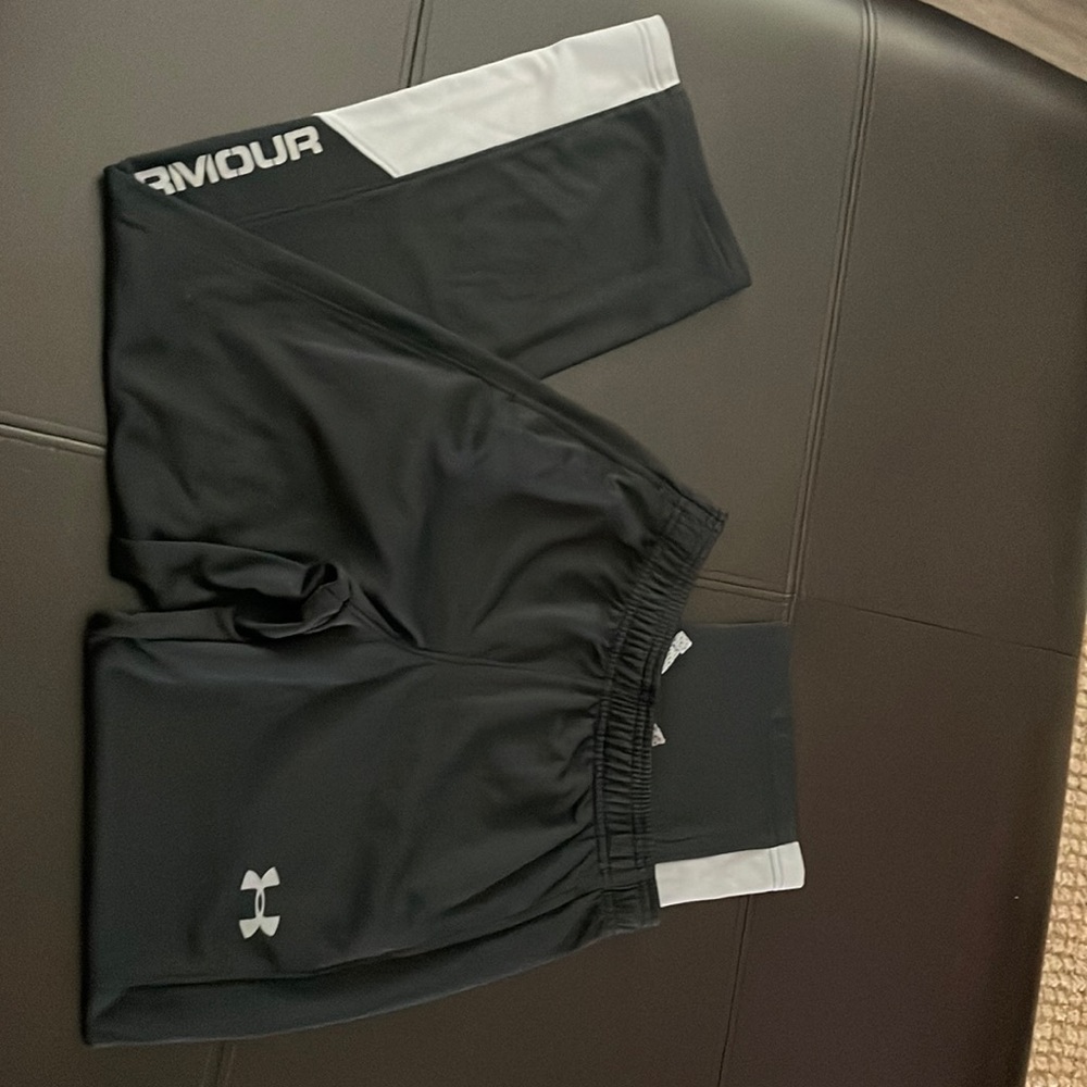 Youth Medium Under Armour Pant